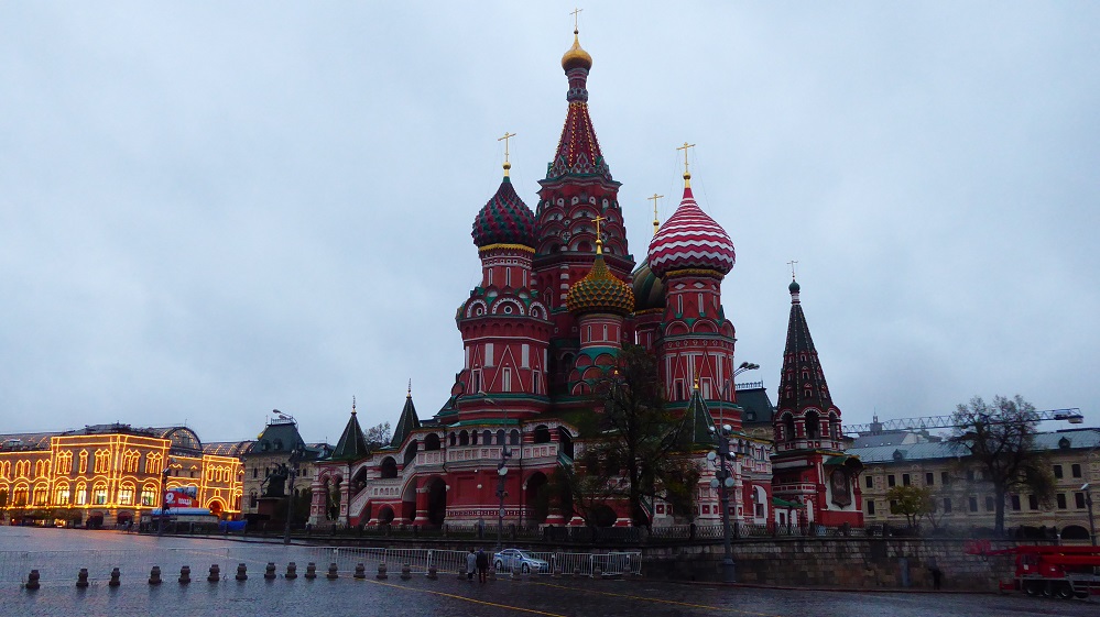Die berühmte Basilika am roten Platz, mit dem vielleicht buntesten Dach der Welt...